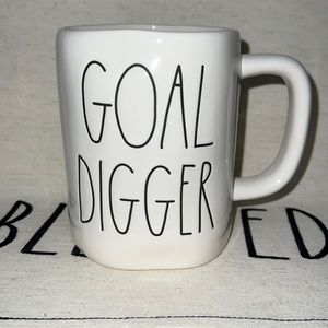 RAR DUNN GOAL DIGGER MUG